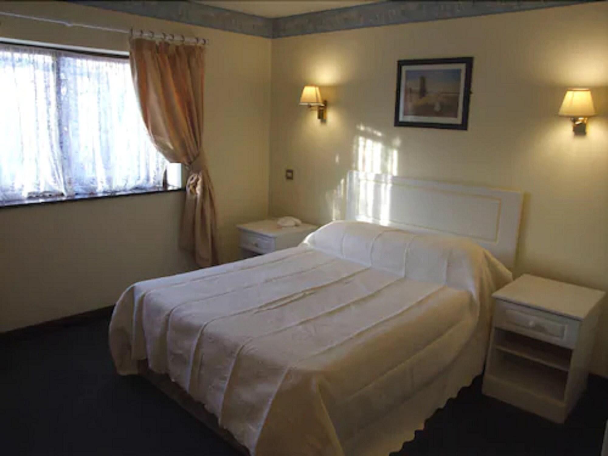 The Amblehurst Hotel Sale Extérieur photo